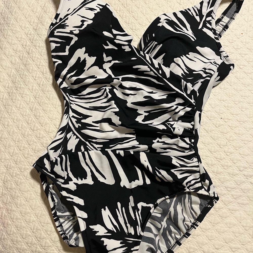 Miraclesuit Black and White One Piece Swimsuit